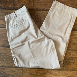 Men’s pleated pants